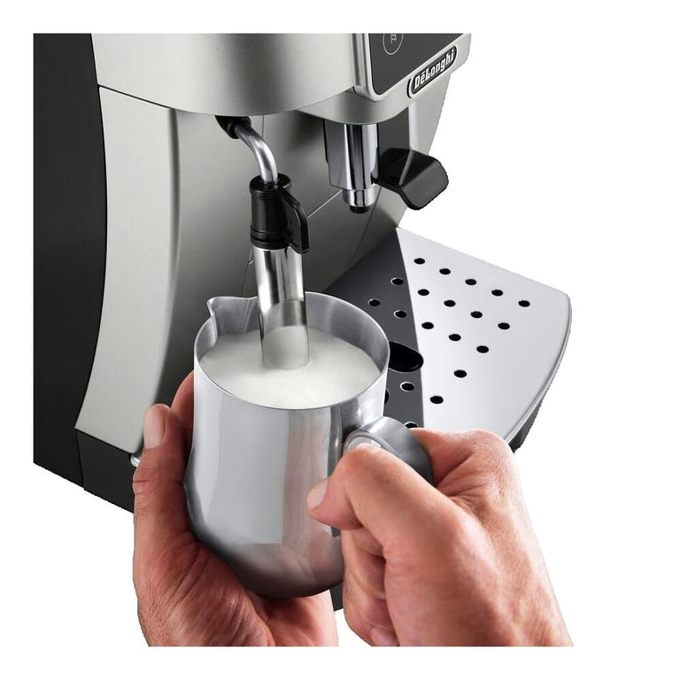 De'Longhi Magnifica Start ECAM220.31.SB Machine à café automatique avec mousseur à lait 15 bar - vue 3