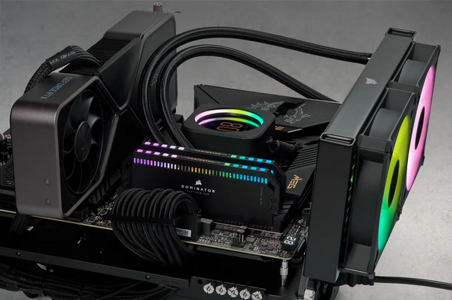 Mémoire RAM DDR5 CORSAIR Dominator Platinum 6000 MHz RGB CL30 - vue 3
