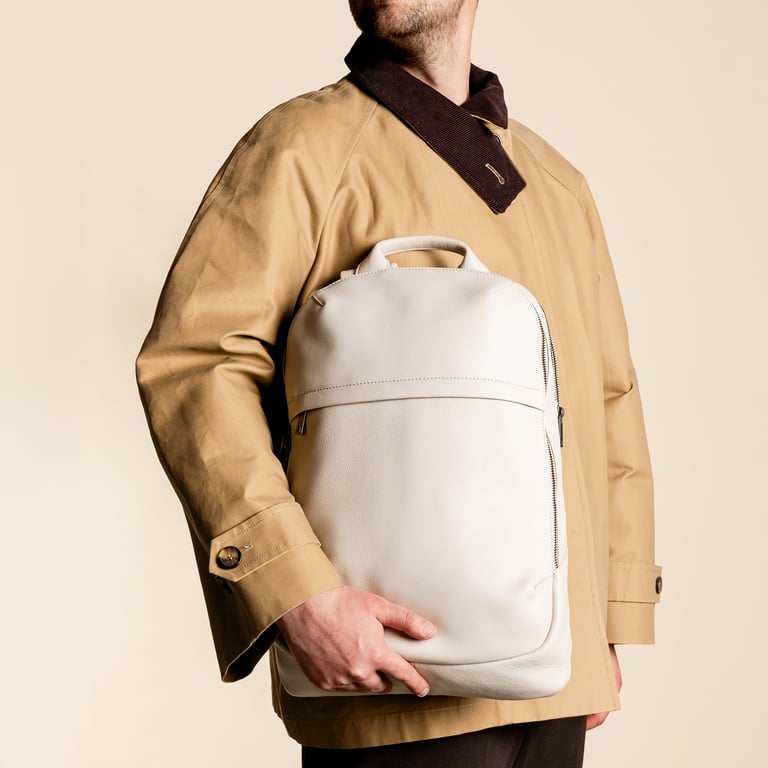 Accezz Leather Sac à dos ordinateur 16 pouces Neuf - vue 2