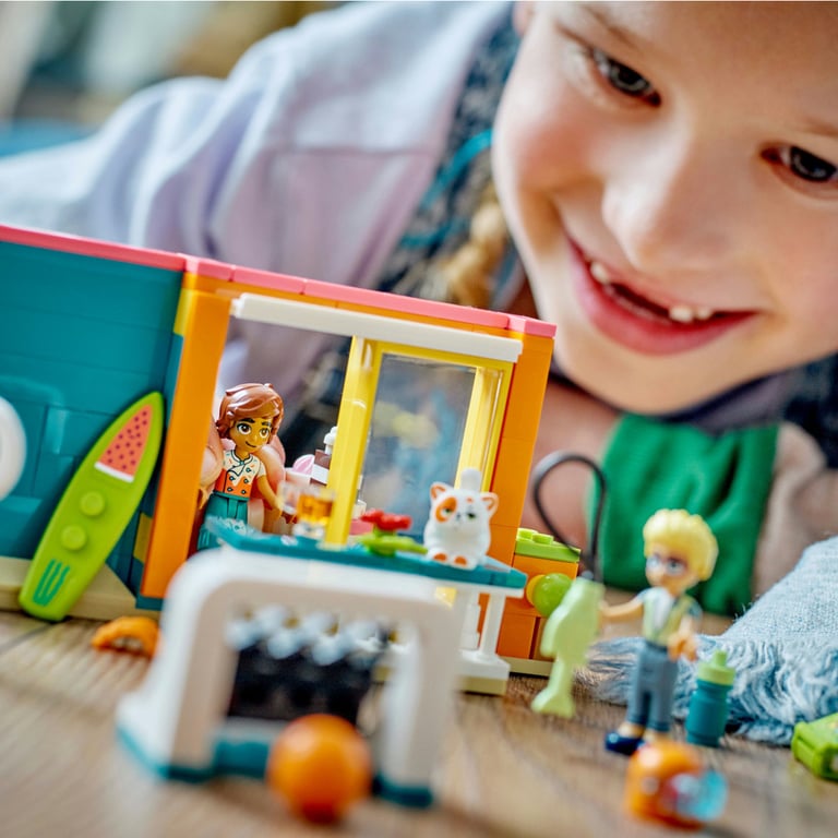 LEGO Friends Chambre de Léo 41754 - vue 3