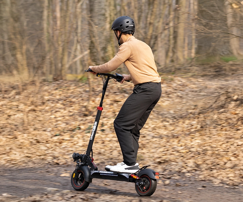 UrbanGlide eCross One – Trottinette électrique 10'' Tubeless 25 kmh 50 km d'autonomie Neuf - vue 3