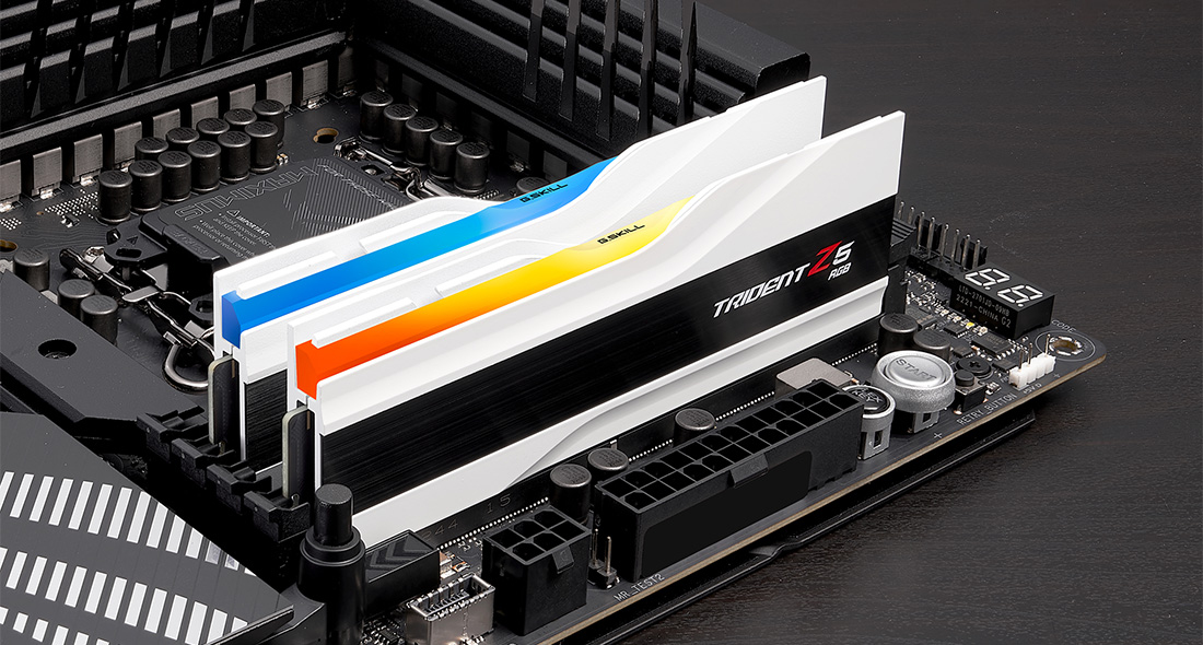 G.Skill Trident Z5 RGB 48 Go 2 x 24 Go DDR5 8000 MHz CL38 - vue 7