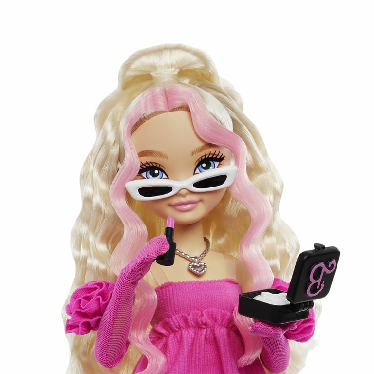 barbie équipe de rêve « malibu » poupée et 8 accessoires - vue 5