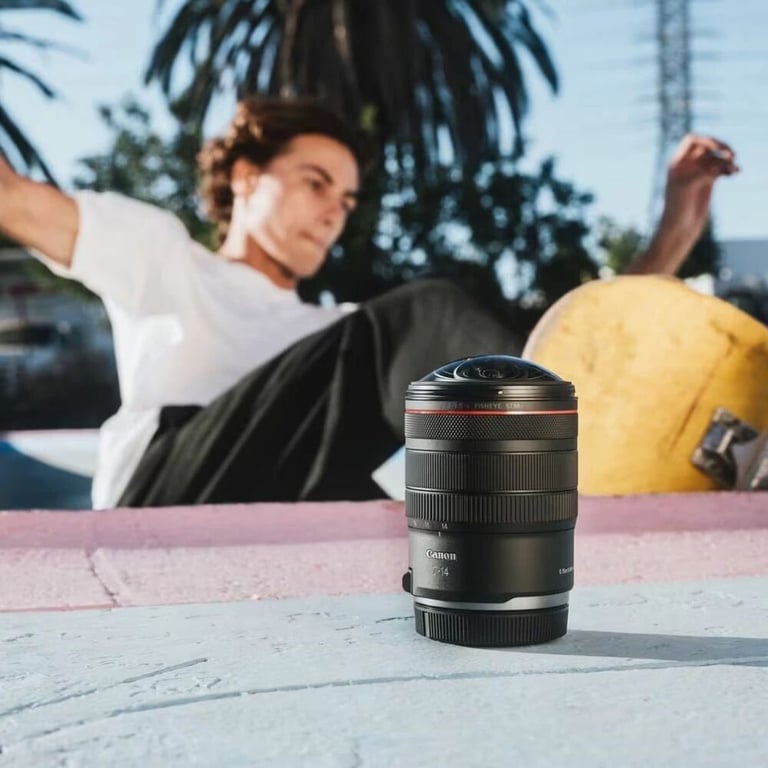 Objectif Zoom Canon RF 7-14mm f/2.8-3.5 L Fisheye STM – Zoom Ultra Grand-Angle - vue 7