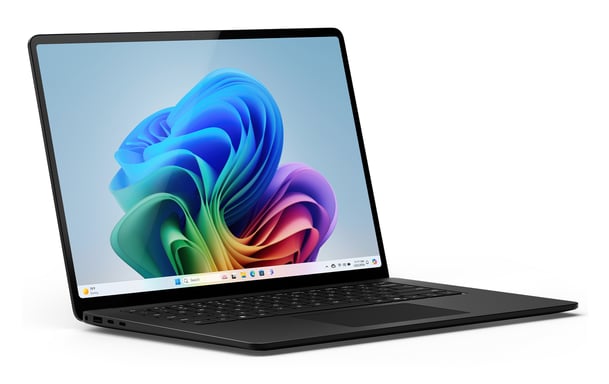 Surface Laptop 7 Copilot+ (15'') Snapdragon X1E-80-100 16 GB 512 GB Windows 11 Home, nero - QWERTY