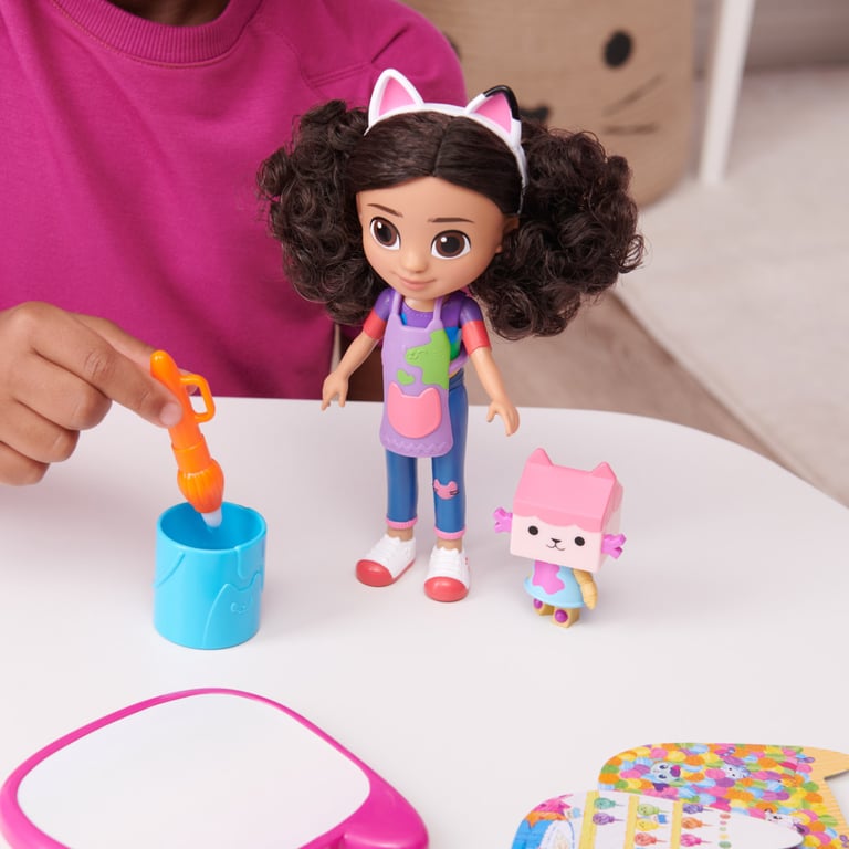 Gabby's Dollhouse , Poupées Gabby artiste et accessoires de luxe dont une tablette avec surface réactive à l'eau et pinceau à eau, jouets pour filles et garçons à partir de 3 ans - Neuf