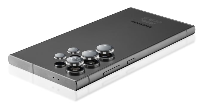 Cellularline Camera Lens Ring - Galaxy S25 Ultra Vidrio templado para proteger la cámara