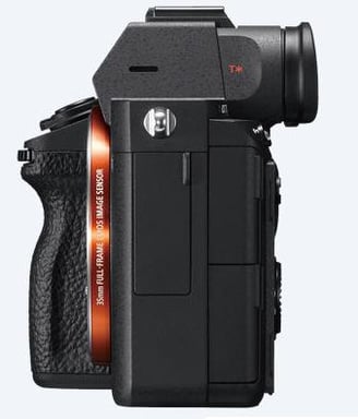 Sony Alpha 7 III + 28-70 mm MILC 24,2 MP CMOS 6000 x 4000 pixel Nero