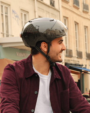 Cosmo Fusion+ Taille S, Anthracite- Casque avec éclairage Vélo Arrière Intelligent et Connecté - Assurance Individuelle ALLIANZ offerte durant 1 an