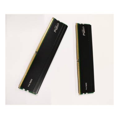 CRUCIAL 32GB DIMM DDR4 Pro PC4-25600 Memory Array (3200 Mhz) Versione OEM (vassoio) (Verde)