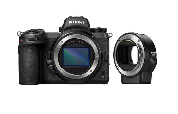 Nikon Z 7II Cuerpo MILC 45,7 MP CMOS 8256 x 5504 Pixeles Negro