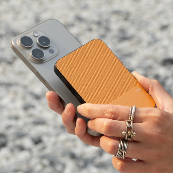 Re Classic Magnetic Power Bank 5000mAh Kraft - vue 10