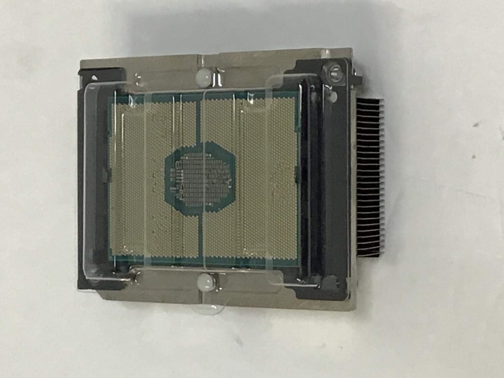 HPE Processeur Intel Xeon Gold 5218 2.3 GHz 16 coeurs 32 fils 22 Mo cache LGA3647 Socket pour ProLiant DL380 Gen10 - vue 3