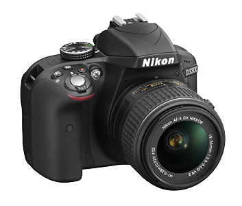 Nikon D3300 + Kit fotocamera reflex AF-S DX NIKKOR 18-55 mm 24,2 MP CMOS 6000 x 4000 pixel Nero
