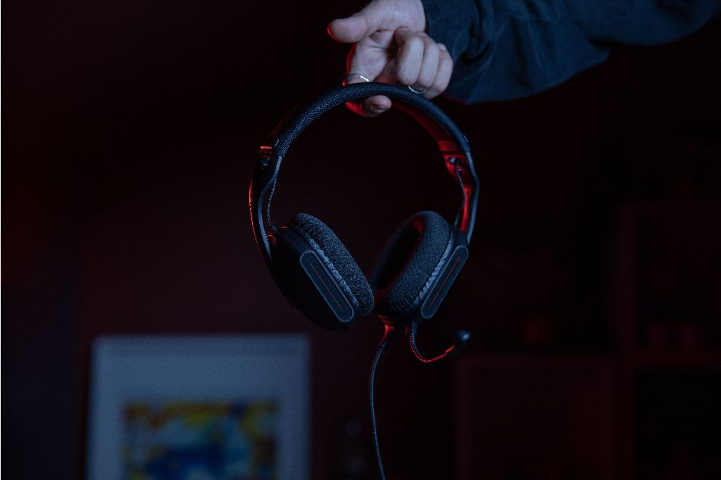Casque gaming ultraléger Konix Switch - vue 2