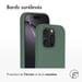 Accezz Coque Liquid Silicone avec MagSafe pour Apple iPhone 16 Pro - Vert foncé