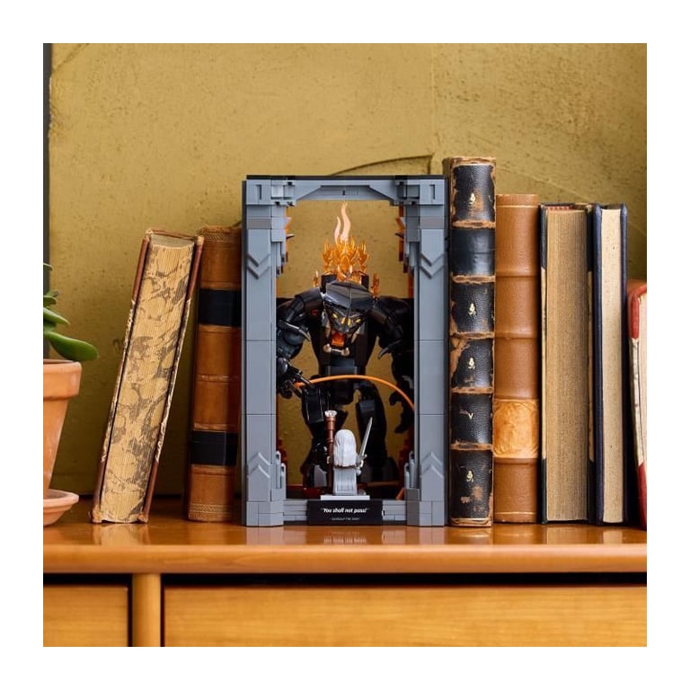 LEGO® Icons 10367 Le Seigneur des Anneaux Book Nook du Balrog - vue 9