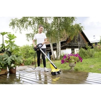 Limpiador de terraza KARCHER patio Cleaner PCL 3-18 (Entregado con una batería de 18V / 2,5 Ah + cargador)