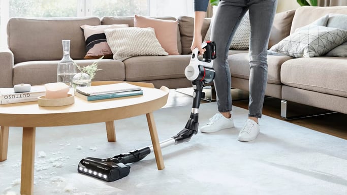 Bosch BBS711W Aspirapolvere senza sacco nero, acciaio inox, bianco