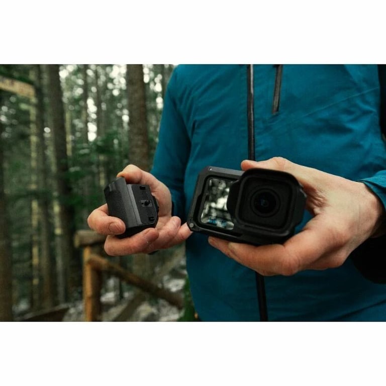 Caméra sport GoPro Mission 1 PRO Grip Edition - vue 2