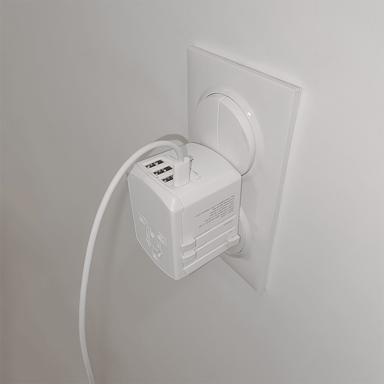 Adaptateur de voyage universel Xoopar Tripper Blanc