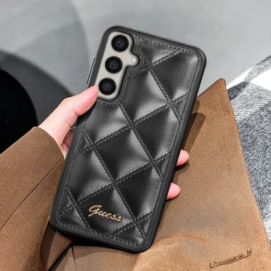 Guess Funda para Samsung Galaxy S23 FE Rígida Patrón acolchado Negro
