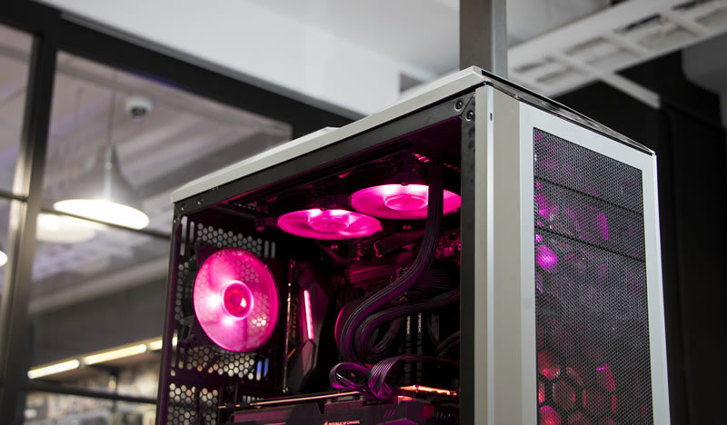 Cooler Master RGB LED Controller Neuf - vue 2