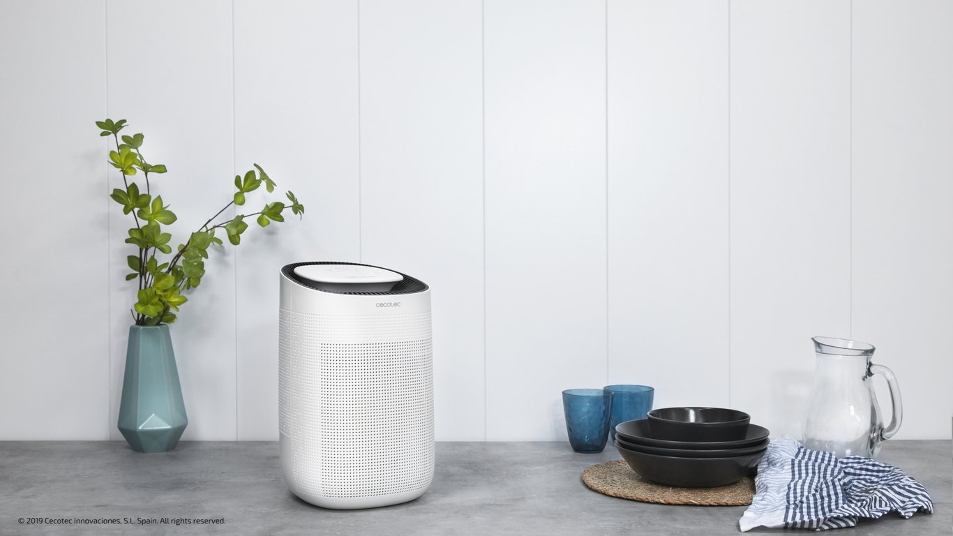 Déshumidificateur d'air Cecotec BigDry Series 2000 750 mljour réservoir amovible de 0 6 à 2 litres 2 vitesses 2 niveaux de déshumidification portée de 20 m2 à 25 m2 fonction de nettoyage. - vue 4