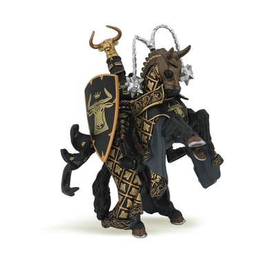 Maître des Armes Taureau : Héros Épique en Armure et Heaume