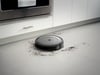 iRobot Roomba Combo robot aspirateur 0,45 L Sac à poussière Noir, Gris