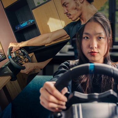 Volante de carreras y pedales para juegos - Logitech - G923 - para PS5, PS4 y PC