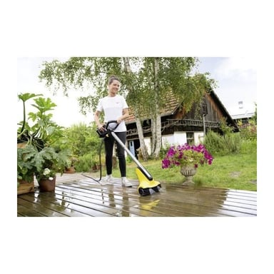 Limpiador de terraza KARCHER patio Cleaner PCL 3-18 (Entregado con una batería de 18V / 2,5 Ah + cargador)