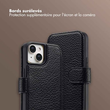 Selencia Étui Riva avec MagSafe et cordon de téléphone pour Apple iPhone 15 - Noir