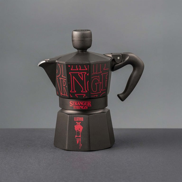 Cafetière Moka Bialetti Moka Express Collection Stranger Things 3 tasses 130 ml Neuf - vue 3