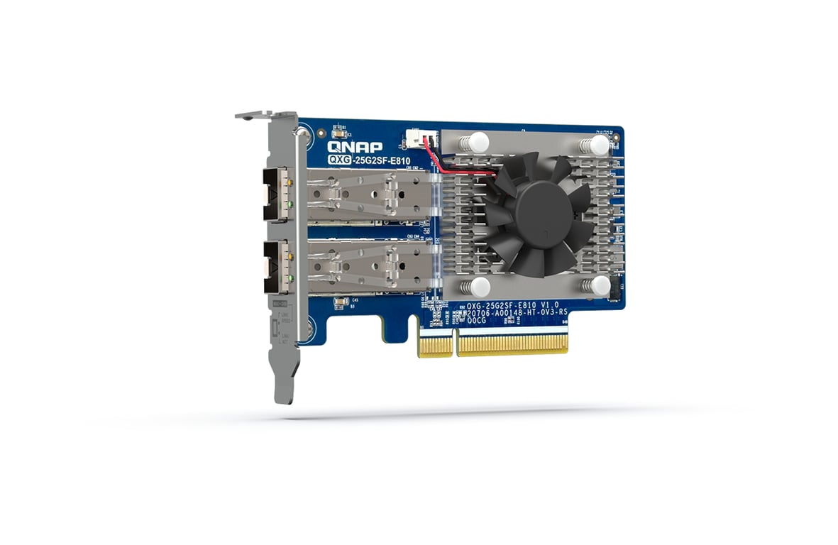 QNAP QXG 25G2SF E810 carte réseau Interne Fibre 25000 Mbit/ Neuf