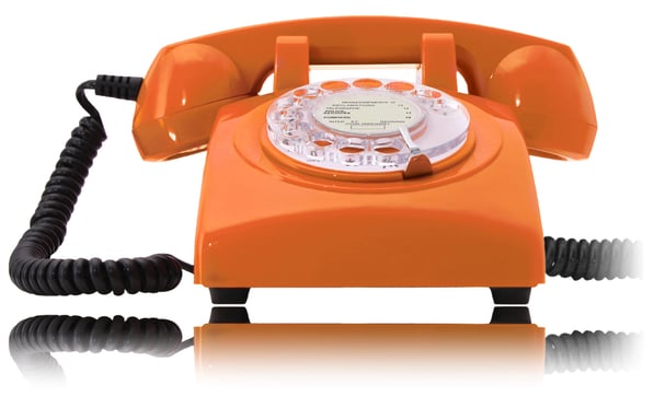 Teléfono fijo retro vintage con dial giratorio