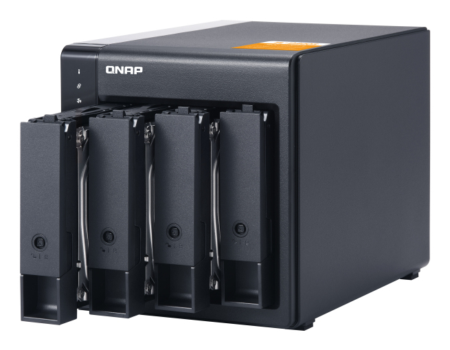 QNAP TL D400S - vue 3