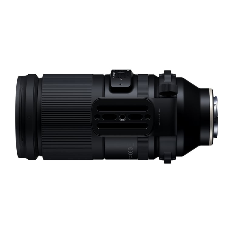 TAMRON 150 5005 6.7 DI III VC VXD - vue 2