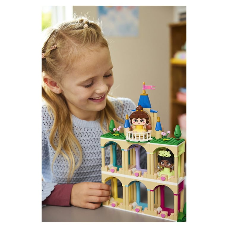 LEGO Disney Princess Belle et Tiana Miniatures avec un Château 43291 - vue 7