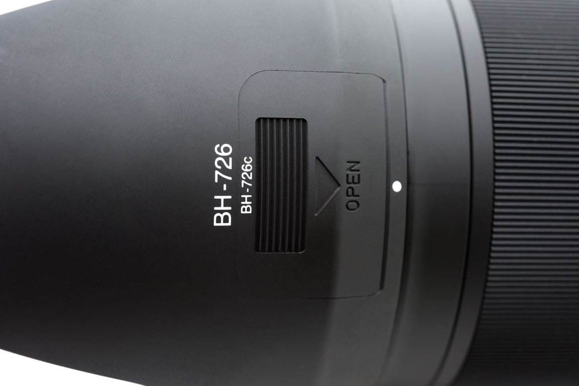 TOKINA TO 1 OPERA 50 NAF - vue 3