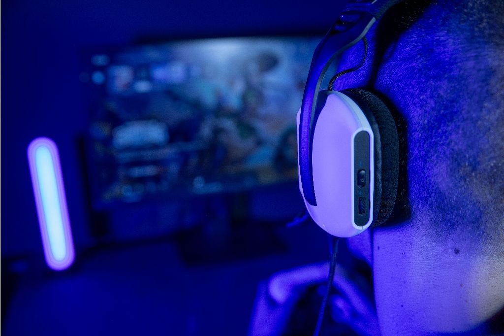 Casque gaming ultraléger Konix PS5 - vue 10