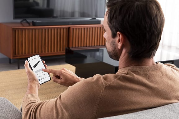 Smart Soundbar 900 Dolby Atmos con control de voz Alexa, Negro - Blanco