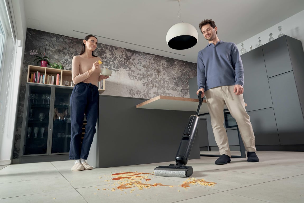 Hoover HW3P10 011 Aspirateur balai 2 en 1 Batterie Sec&humide Sans sac 0 55 Neuf - vue 3