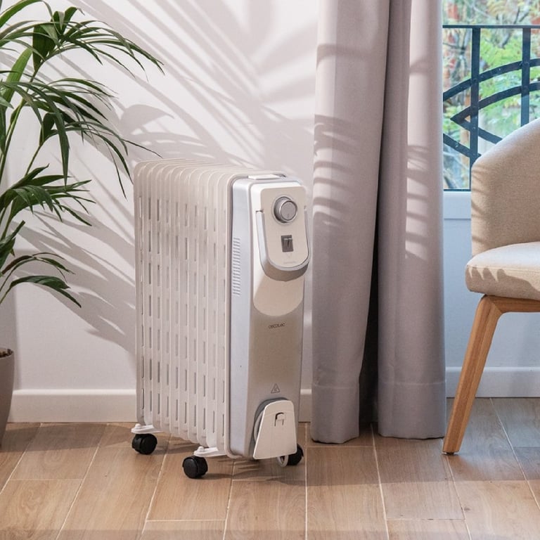 Radiateur à Huile Cecotec ReadyWarm 11000 Space 360 2500W – 11 Éléments, 28 m² - vue 4