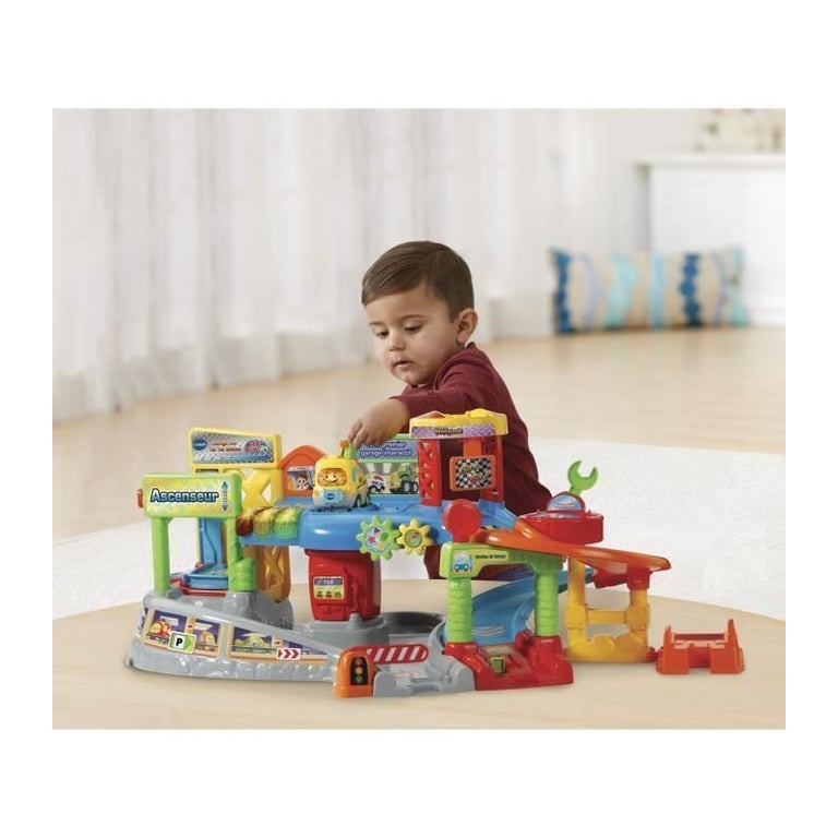 VTech Tut Tut Bolides Globetrotter Super Set avec Bus Globe Trotteur Multilingue Circuit Voitures 6 Zones Magiques Cadeau Enfant de à Contenu en 6 Langues - vue 3