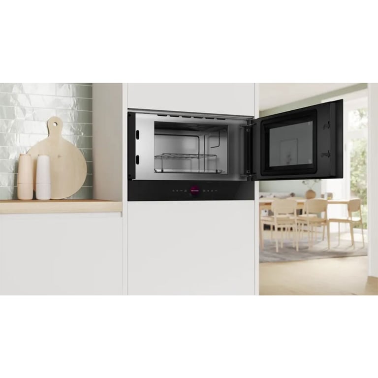 Micro-Ondes Encastrable BOSCH BER7321B1 – 21 L, 900 W, Écran TFT - vue 2