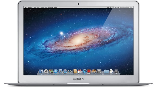Apple MacBook Air MC966F/A laptop Intel® Core™ i5 33,8 cm (13.3'') 4 Go DDR3-SDRAM 256 Go SSD Mac OS X 10.7 Lion Noir, Blanc
