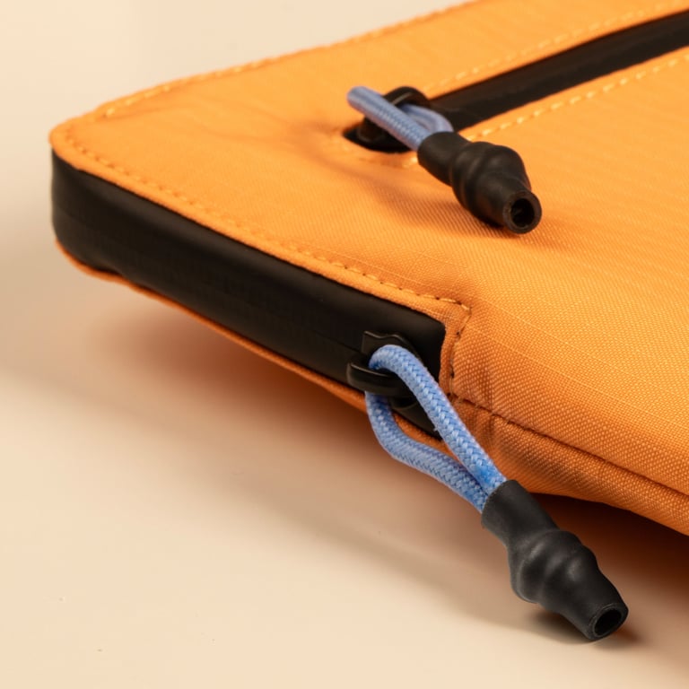 Housse de protection pour MacBook ProAir 15'' / Pro 16'' Ultralight Sleeve Neuf - vue 5