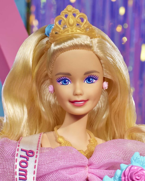 Barbie Rewind ' Edition Poupée Prom Night - vue 2