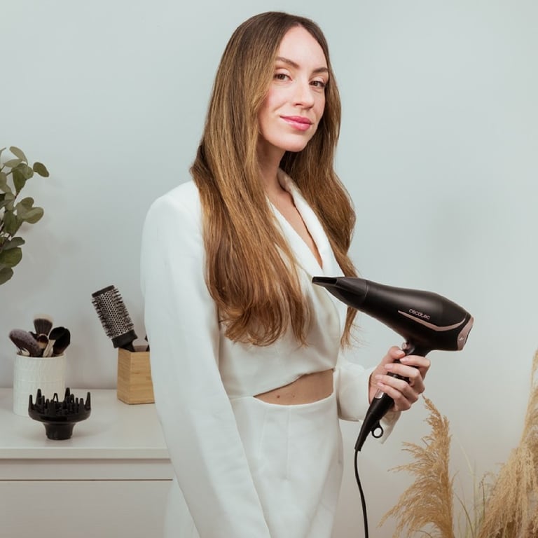Cecotec Sèche cheveux Bamba IoniCare Elegance avec Moteur AC Technologie Ions et Grand débit d’Air - vue 3